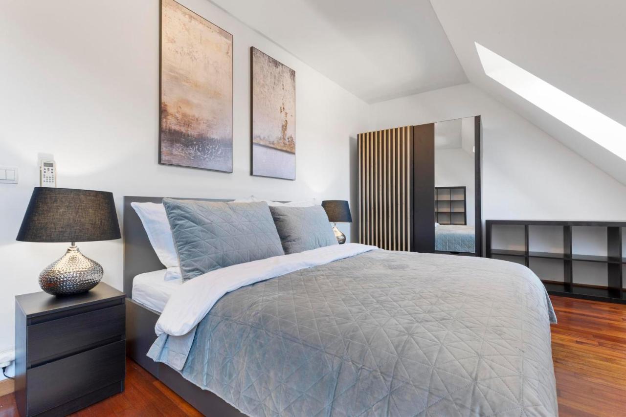 Urban Elegance Retreat Apartment Bratislava Luaran gambar